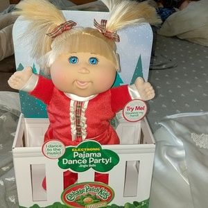 Cabbage Patch kid Holiday Edition